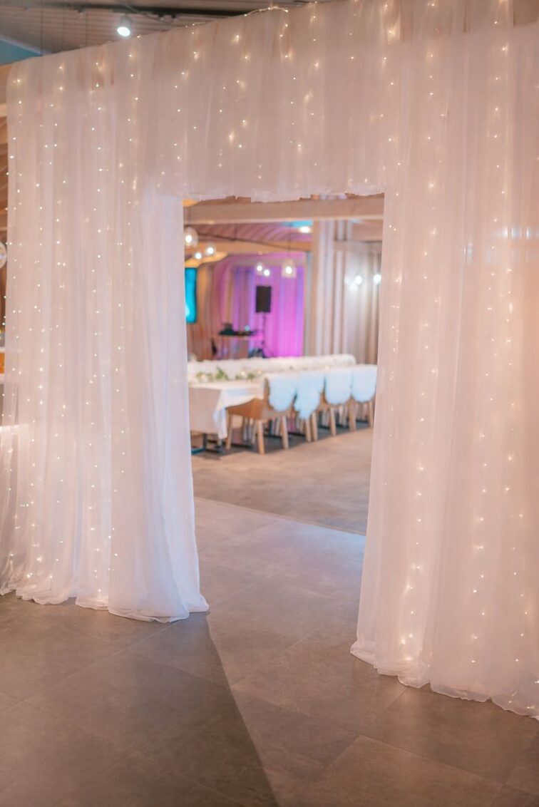 LED String Curtain Lights